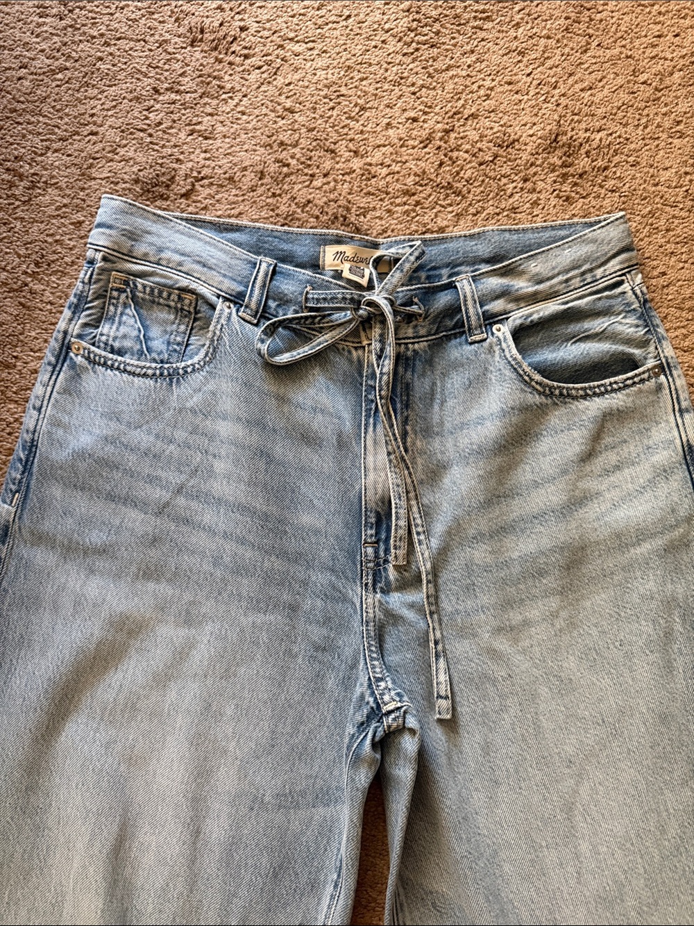 Madewell Superwide-Leg Jeans: Airy Denim Edition - Picture 8 of 9